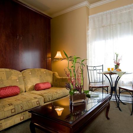 מלון Saint-Sauveur-des-Monts Relais St-Denis מראה חיצוני תמונה