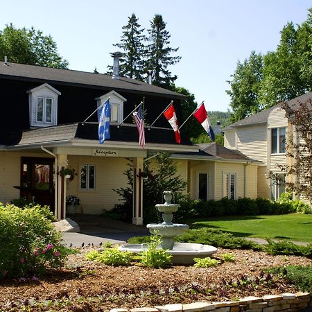 מלון Saint-Sauveur-des-Monts Relais St-Denis מראה חיצוני תמונה