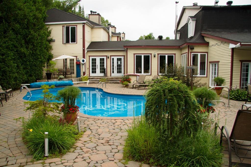 מלון Saint-Sauveur-des-Monts Relais St-Denis מראה חיצוני תמונה