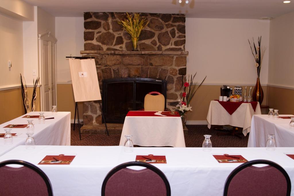 מלון Saint-Sauveur-des-Monts Relais St-Denis מראה חיצוני תמונה