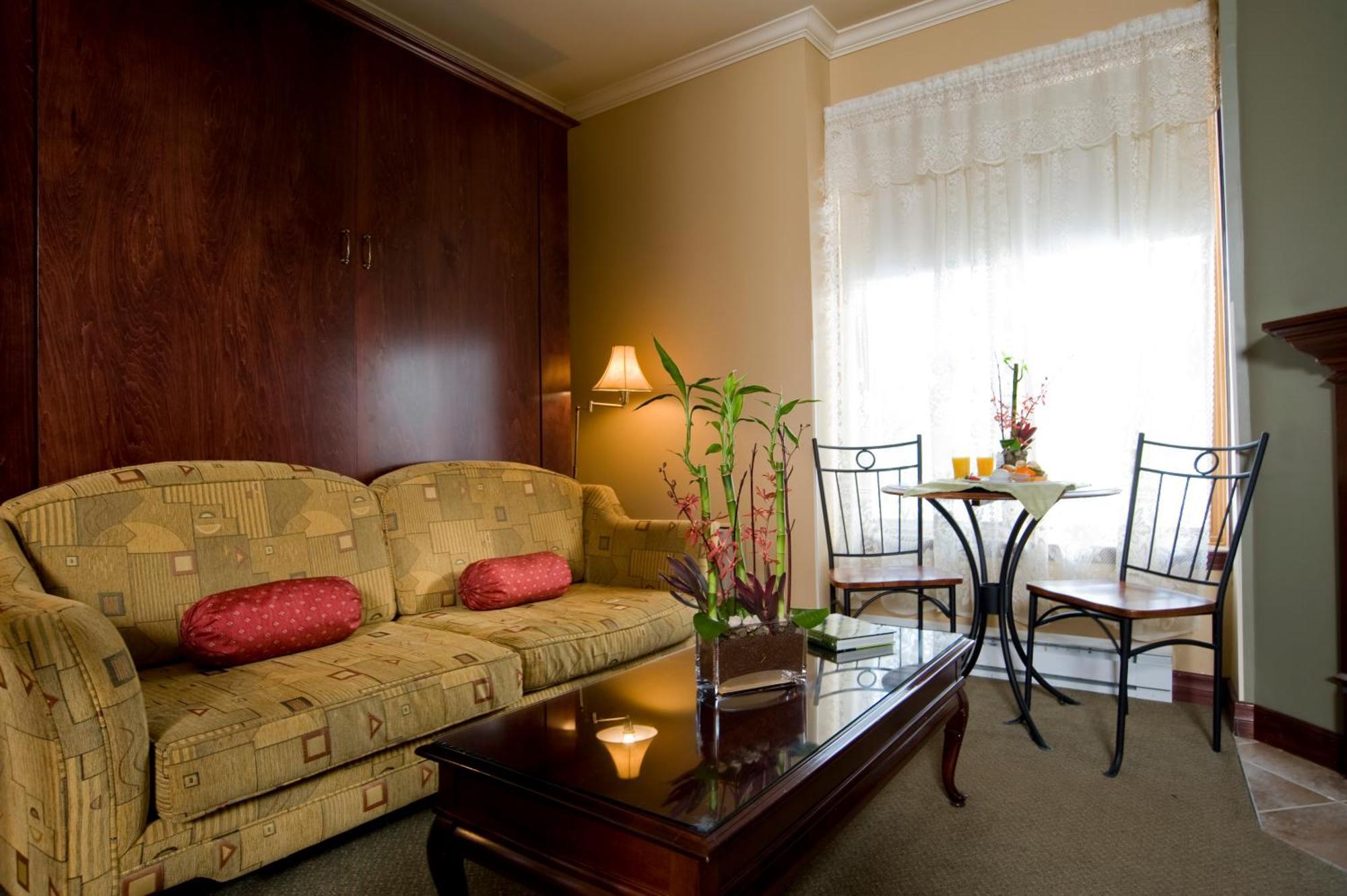 מלון Saint-Sauveur-des-Monts Relais St-Denis מראה חיצוני תמונה