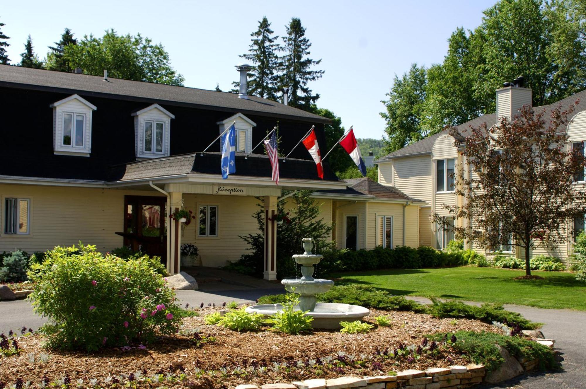 מלון Saint-Sauveur-des-Monts Relais St-Denis מראה חיצוני תמונה